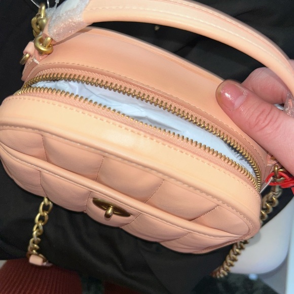 BRAND NEW COACH PURSE - Picture 3 of 4